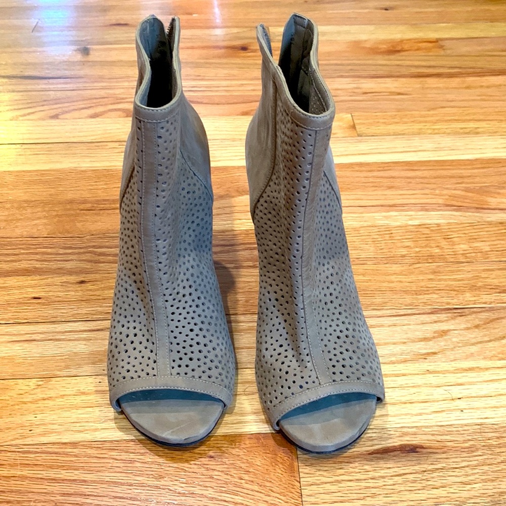 Stuart Weitzman booties